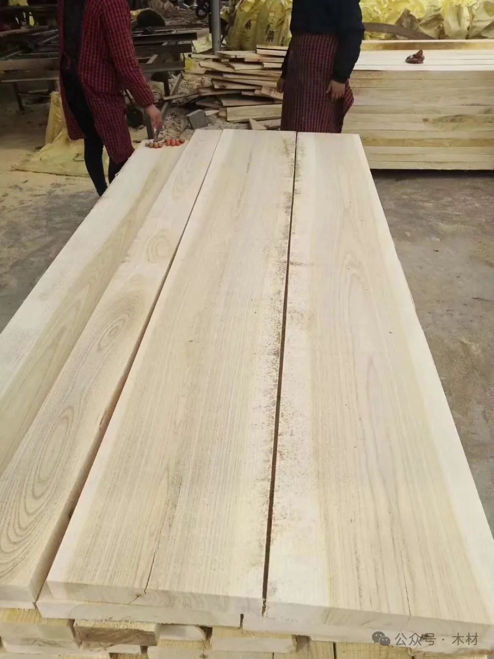 白椿木(国产白蜡木)属于什么档次的木材 图片